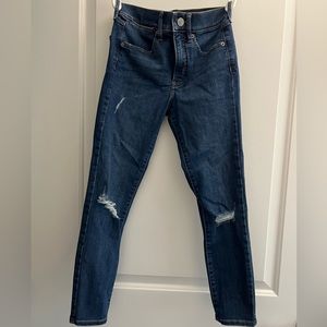 Distressed Crop Skinny Mid Rise Jeans
